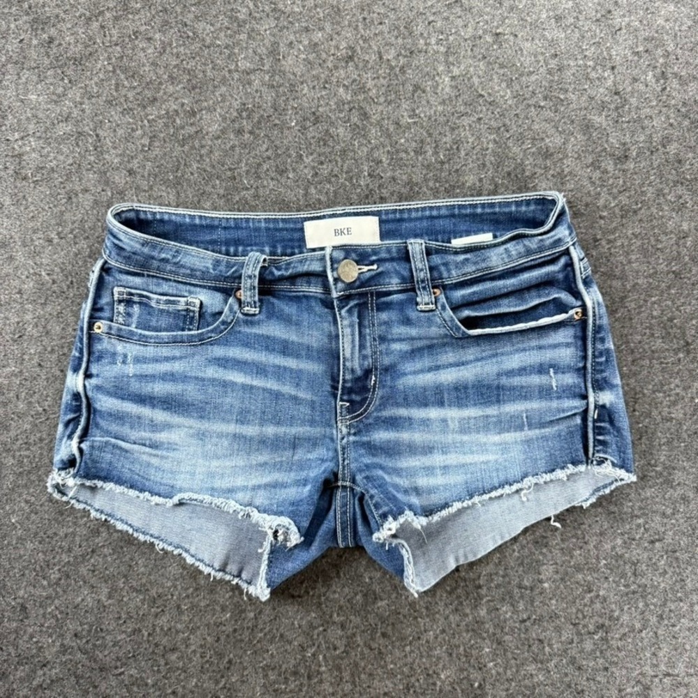 BKE Stella Womens Denim Shorts Size 26 Distressed Frayed Hem Blue Jeans